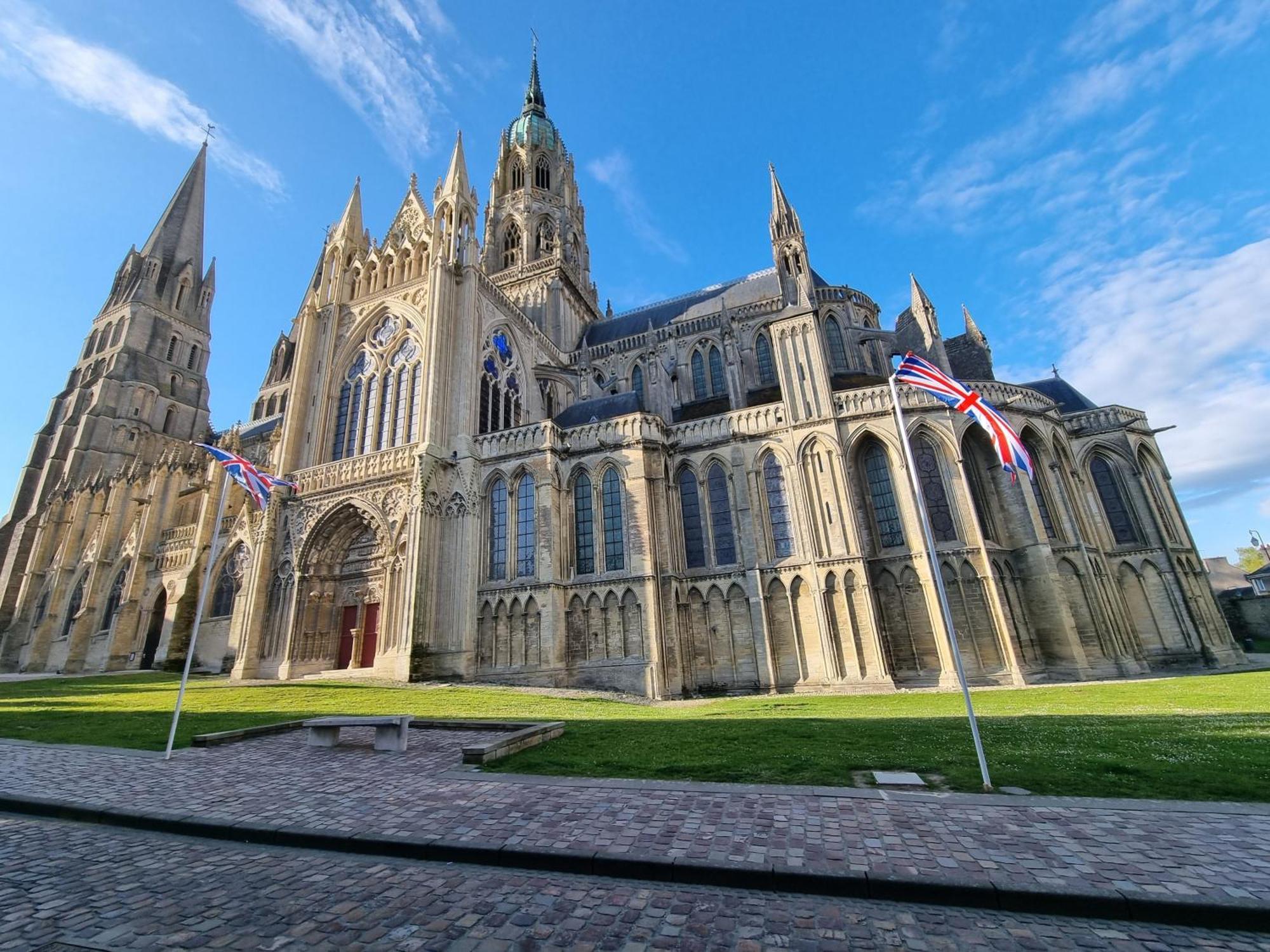 La Signature - Appt 70M² Pour 6 Voyageurs Bayeux Bagian luar foto
